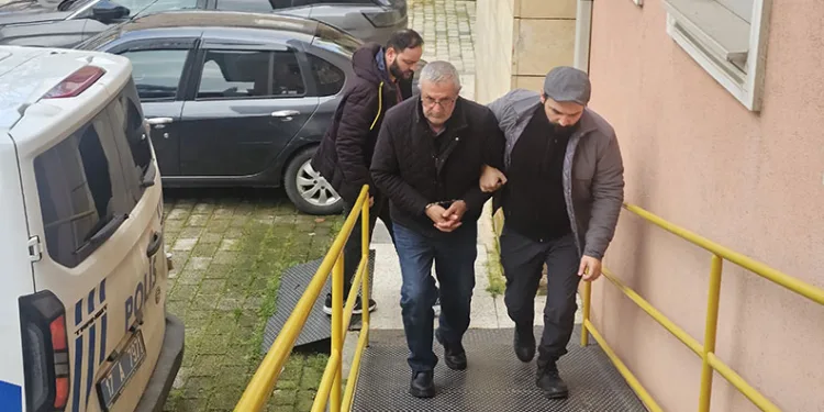 Emanet verdiği altınları ödemeyen oğlunu öldüren baba tutuklandı