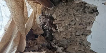 Batman’da heyelan: Kayaların düştüğü ev yıkıldı
