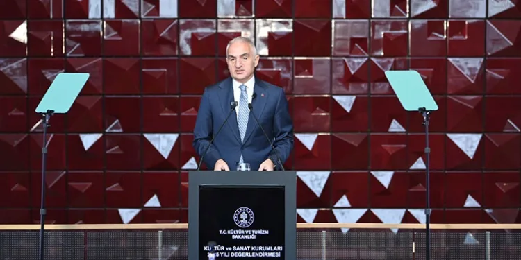 “13 binden fazla eser ait olduğu topraklara geri getirildi”
