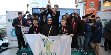 Spor festivalinde satranç müsabakaları nefes kesti