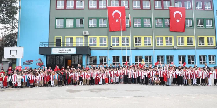 Çocuklar İnegölspor formasıyla buluşuyor