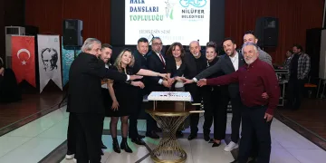Nilüfer Halk Dansları Topluluğu’ndan 25’inci yıla özel kutlama