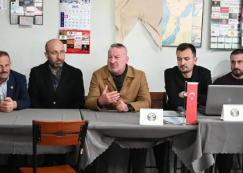 Fatih Karabatı Çeşnigir’de vatandaşlarla buluştu