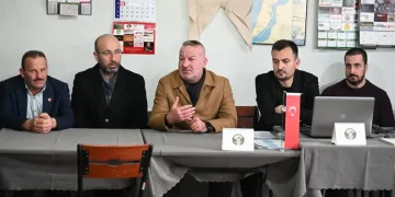 Fatih Karabatı Çeşnigir’de vatandaşlarla buluştu