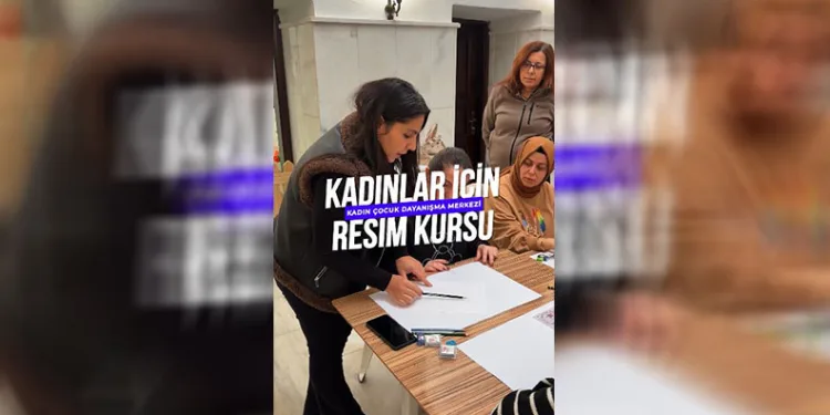 Kadınlara özel resim atölyesi Gemlik’te sürüyor