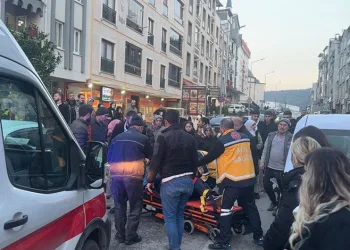 Bursa’da otomobilin çarptığı yaya yaralandı