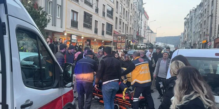 Bursa’da otomobilin çarptığı yaya yaralandı