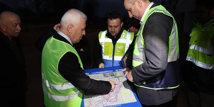 Büyükşehir gece gündüz sahada