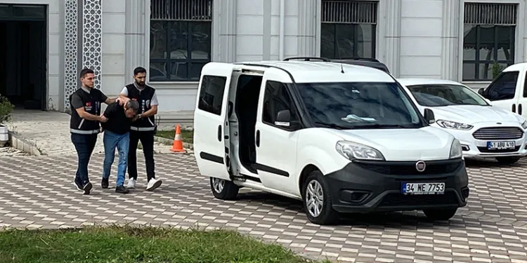 Yeğeninin kocasını halk otobüsünde öldüren sanığa müebbet hapis