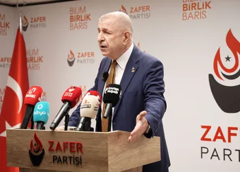Ümit Özdağ’dan kabine değişikliğine ilişkin sert açıklama