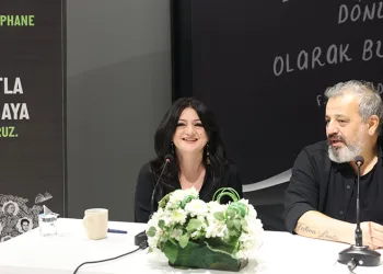 Seray Şahiner, son romanını Bursa’da anlattı