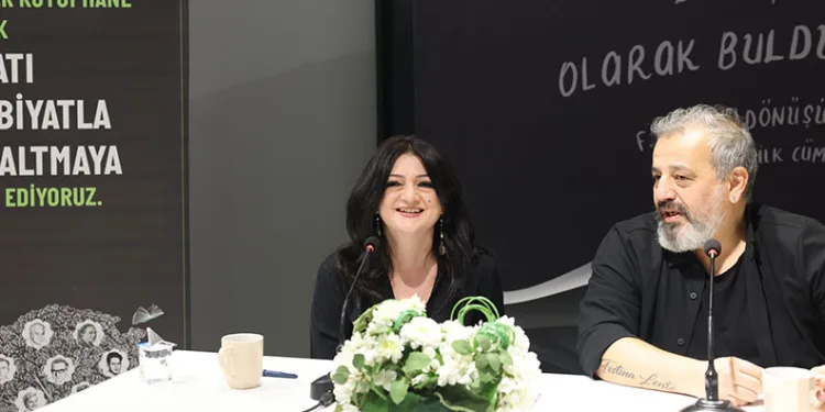 Seray Şahiner, son romanını Bursa’da anlattı