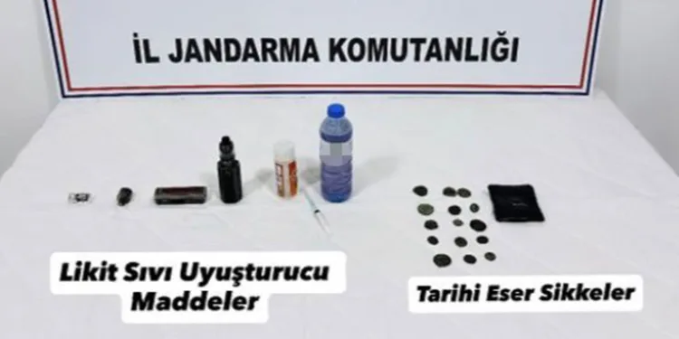 Durdurulan araçta uyuşturucu hammaddesi çıktı