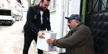 Osmangazi’de ihtiyaç sahiplerine erzak desteği