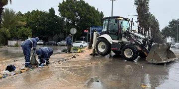 Büyükşehir ekipleri şiddetli yağışa karşı teyakkuz halinde