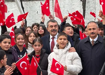 BAŞKAN ŞADİ ÖZDEMİR, TEMİZLİK İŞÇİLERİ İLE BULUŞTU