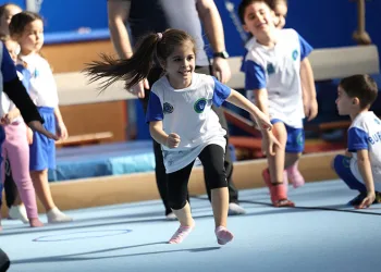Kış Spor Okulları’nda eğlence ve spor bir arada