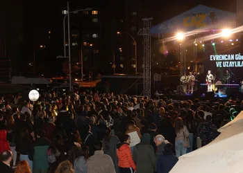 Nilüfer Genç Caz Evrencan Gündüz ile final yaptı