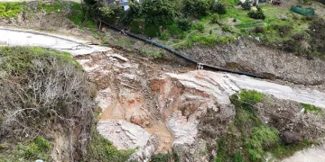 Alanya’da sağanak sonrası korkutan manzara
