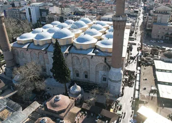 Ramazan’ın ilk Cuma’sı Ulucami doldu taştı