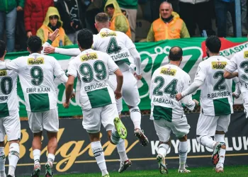 Bursaspor yeniden zirveye çıktı