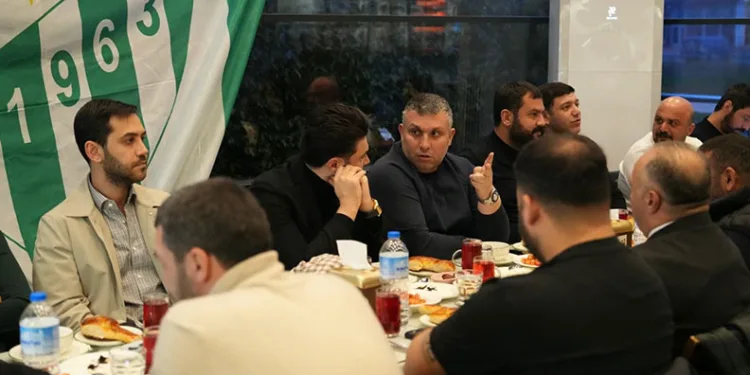 Bursaspor ve MKE Ankaragücü iftar sofrasında buluştu