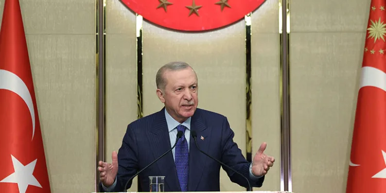 Erdoğan: “Her oyunu bozacak hazırlığımız var”
