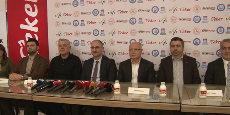 Bursa’da Uludağ’daki kayak organizasyonlarının lansmanı yapıldı