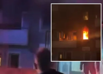 Bursa’da apartman dairesi alev alev yandı