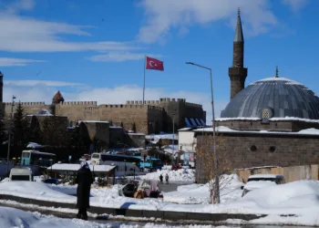 Meteorolojiden Erzurum için kuvvetli kar yağışı uyarısı