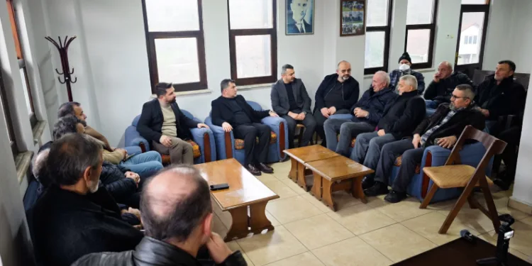 Öztürk ve Koç sahada incelemelerde bulundu