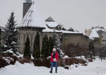 Erzurum’da 84 köy yolu kardan ulaşıma kapandı