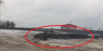 Yoğun yağışlar nedeni ile dereler taştı