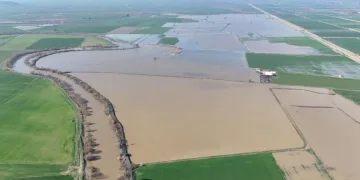 Büyük Menderes’te sel uyarısı