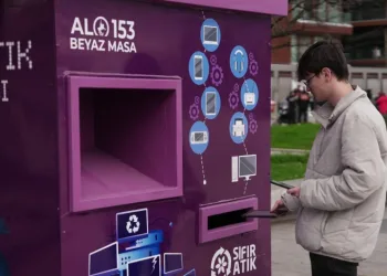 Elektronik atıklar çöpe değil, atık kumbarasına