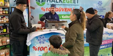 Tarım Fuarı’nda büyükşehrin standına vatandaşlardan yoğun ilgi