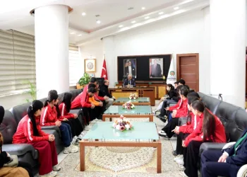 Başkan Er: “Malatya’nın her yerinde spor tesisi olacak”