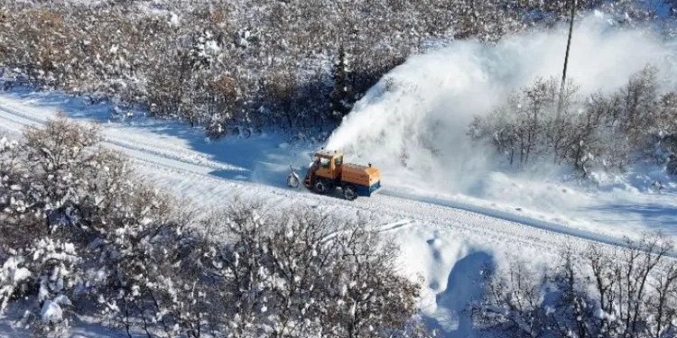 Tunceli’de yüzlerce köy yolu ulaşıma açıldı