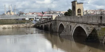 Edirne’de Tunca Nehri taştı