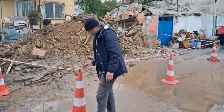 Yoğun yağışlara karşı Sultanhisar Belediyesi teyakkuzda