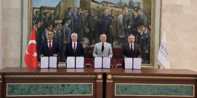 Şahinbey’de çiftçilere 5 milyon sertifikalı fide desteği