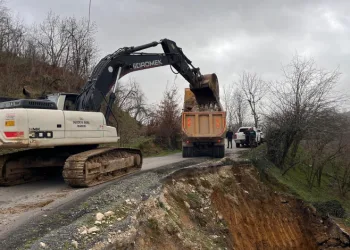 Heyelanlı bölgede çalışma yapıldı