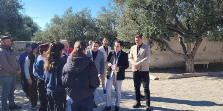 Buharkent’te kursiyerler zeytin ağaçları başında ter döktü
