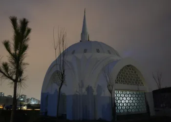 Battalgazi’de Çamurlu TOKİ cami çevresindeki çalışmalar tamamlandı