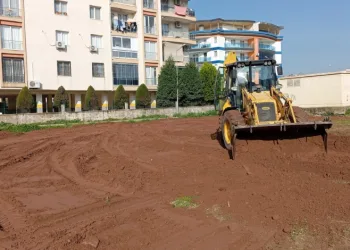 Efeler’de Fenerbahçeliler Parkı için ilk kazma vuruldu
