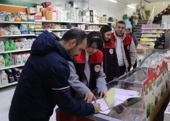 Ağrı’da Ramazan öncesi market, kasap ve fırınlar denetlendi