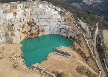 Bir köyü ayaklandıran karar: Kaynak suyu için eylem yaptılar