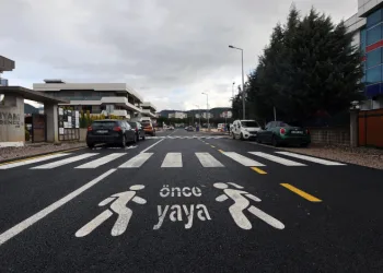 Büyükşehir Kolejler Bölgesi’nde yol yapım çalışmalarını tamamladı