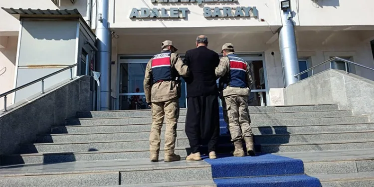 Şanlıurfa’da 12 yıl hapis cezası bulunan firari yakalandı