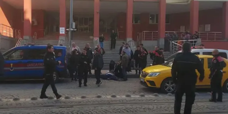 Tahliye edilen tacizciyi duruşma çıkışında öldürdü